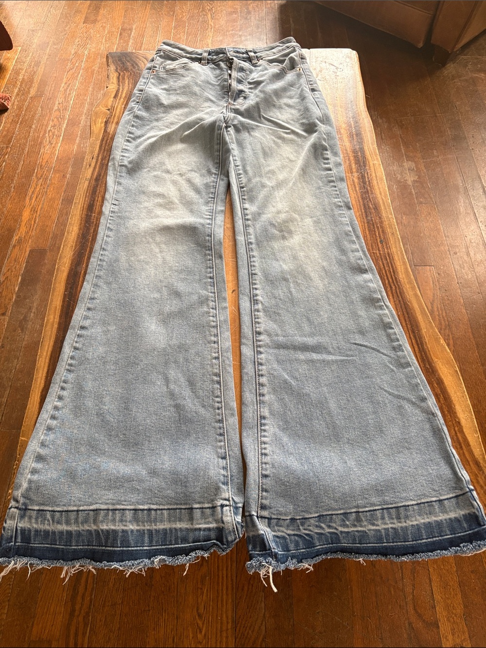 ROLLA’S East Coast Flare High Rise Jeans Size 24 - Picture 2 of 9